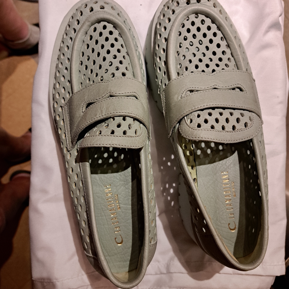 La CANADIENNE Gray Perforated Shoes